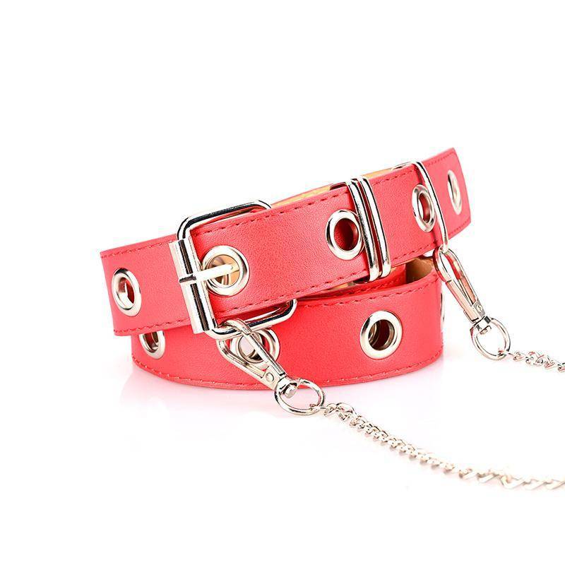 RED+CHAIN